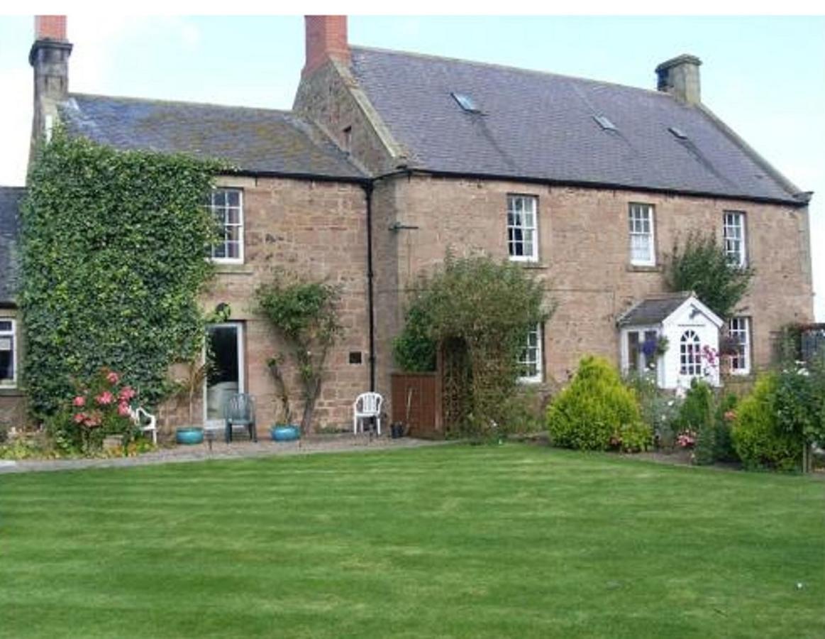 Brockmill Farmhouse Berwick Upon Tweed Exterior photo